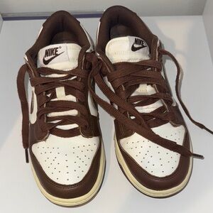 Nike Chocolate Brown and Cream Sneakers